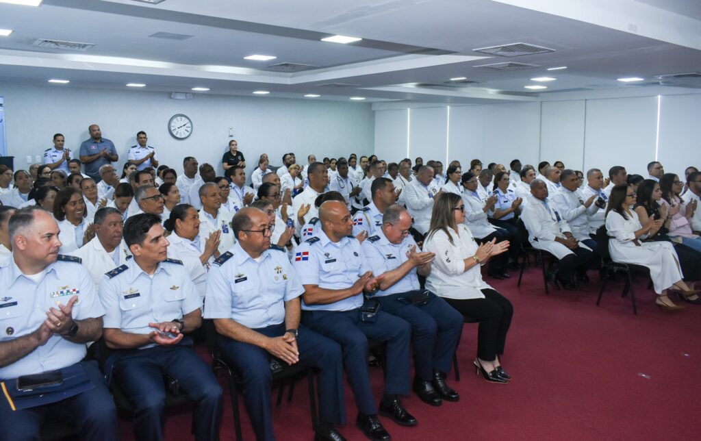 Mayor general piloto Souffront Tamayo encabeza traspaso de mando en el hospital militar universitario docente “dr. ramón de lara”