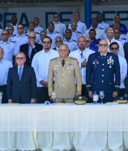 Mayor General Piloto Enmanuel Marcelino Souffront Tamayo asume como Comandante General de la FARD
