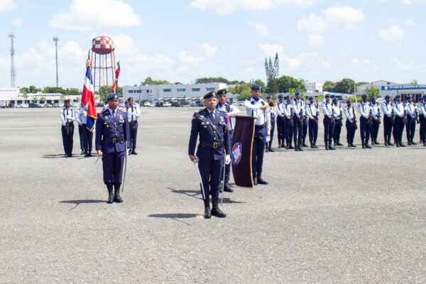 Mayor General Piloto Enmanuel Marcelino Souffront Tamayo asume como Comandante General de la FARD